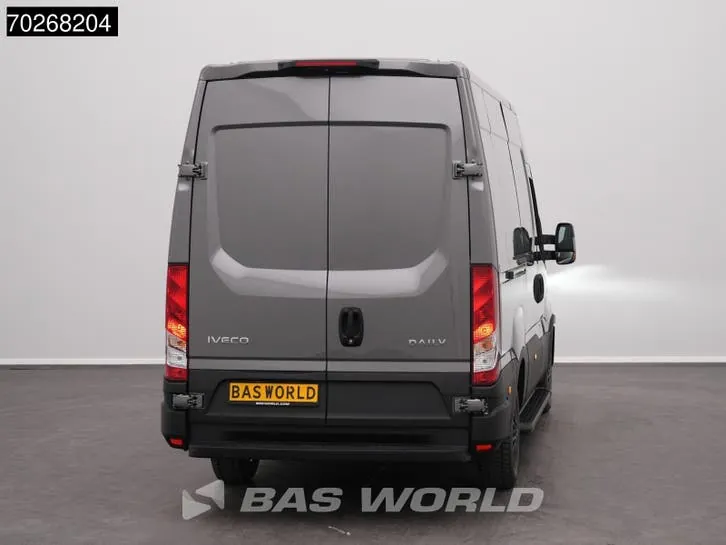Iveco Daily 2024 photo 3