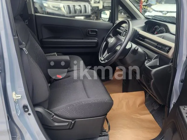 Suzuki Wagon R Fx 2024 photo 4