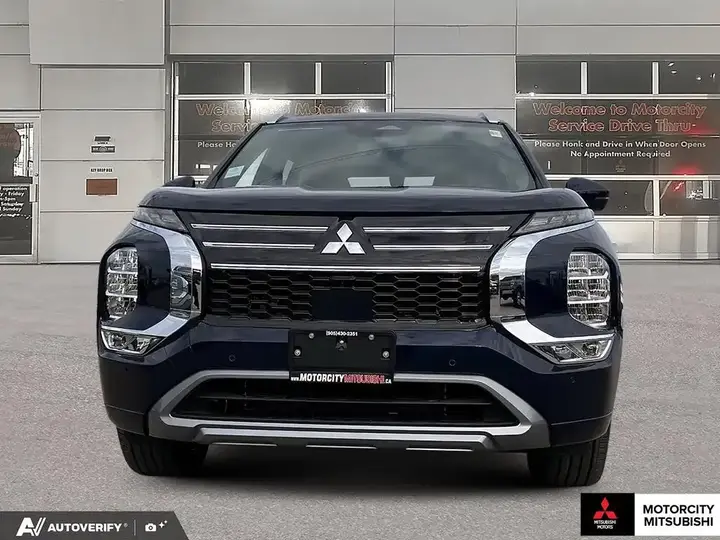 Mitsubishi Outlander 2026 photo 2