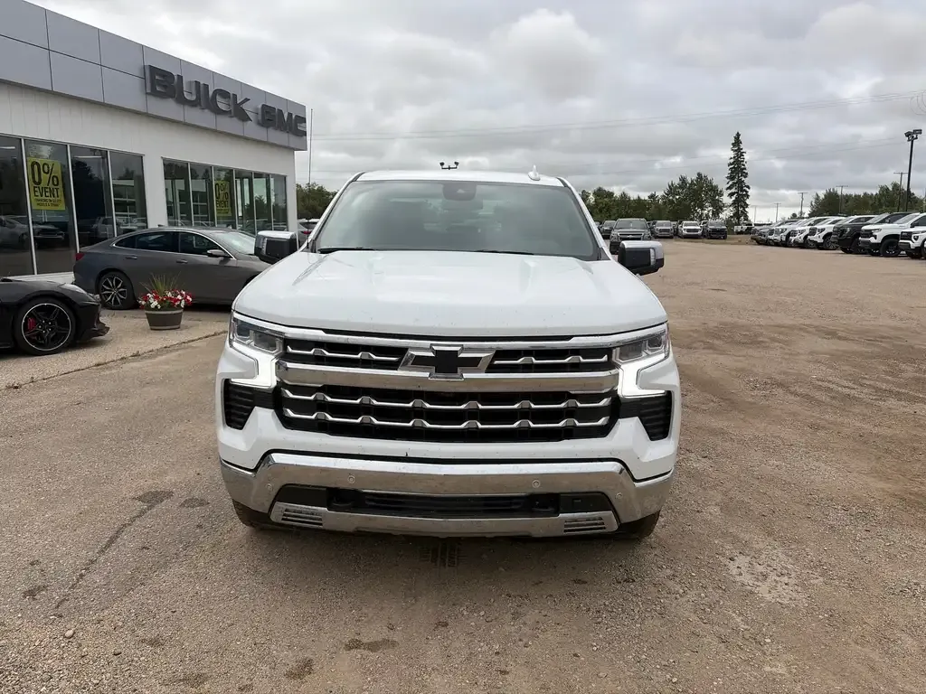 Chevrolet Silverado 1500 2022 photo 2