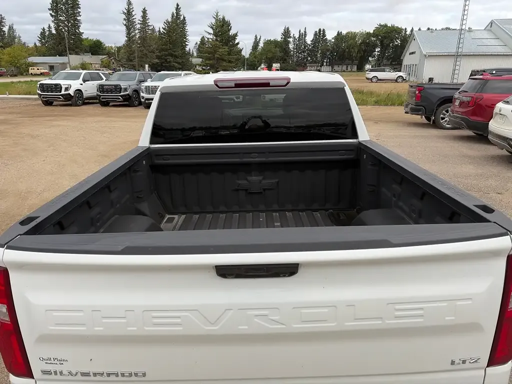 Chevrolet Silverado 1500 2022 photo 5
