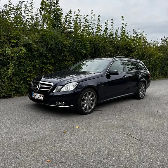 Mercedes-Benz E200