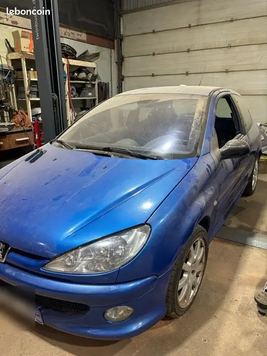 Peugeot 206