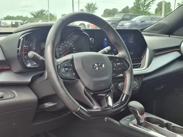Chevrolet Trax 2024 photo 2