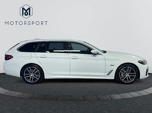 BMW 530E 2022 photo 5