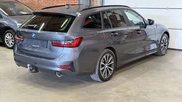 BMW Série 3 2021 photo 2