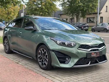 Kia Proceed 2023 photo 2