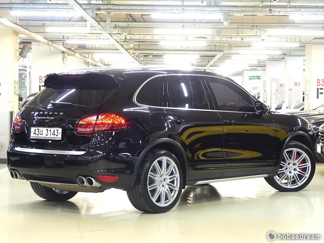 Porsche Cayenne 2011 photo 3