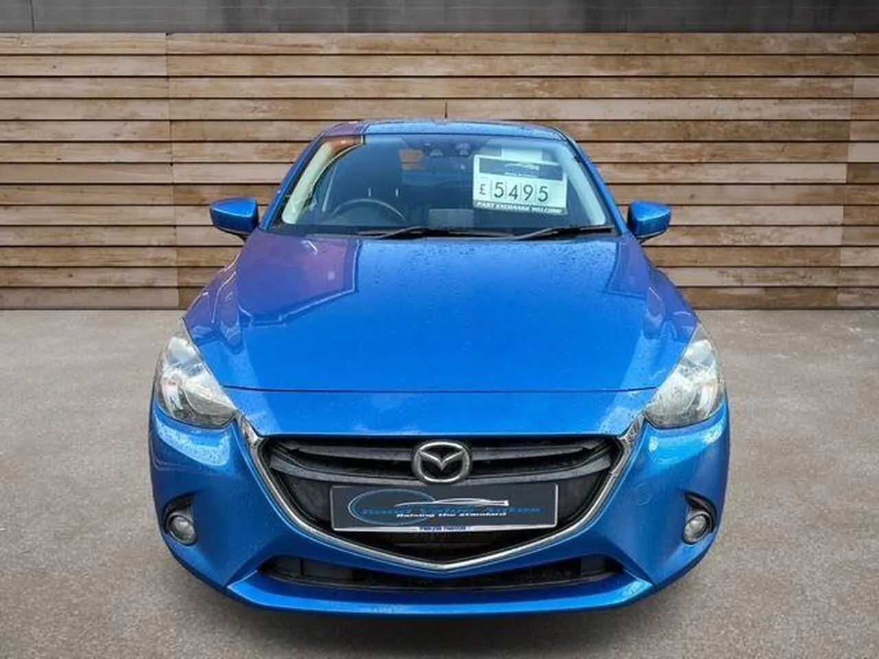 Mazda Mazda2 2015 photo 2