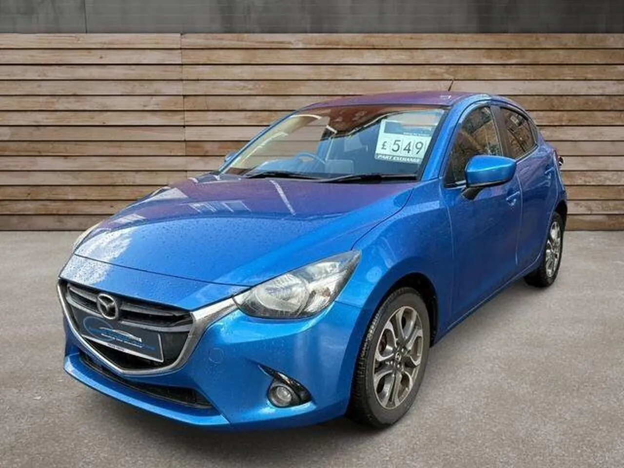 Mazda Mazda2 2015 photo 3