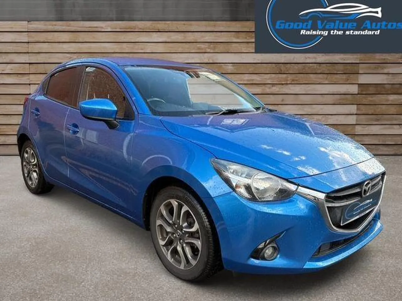 Mazda Mazda2