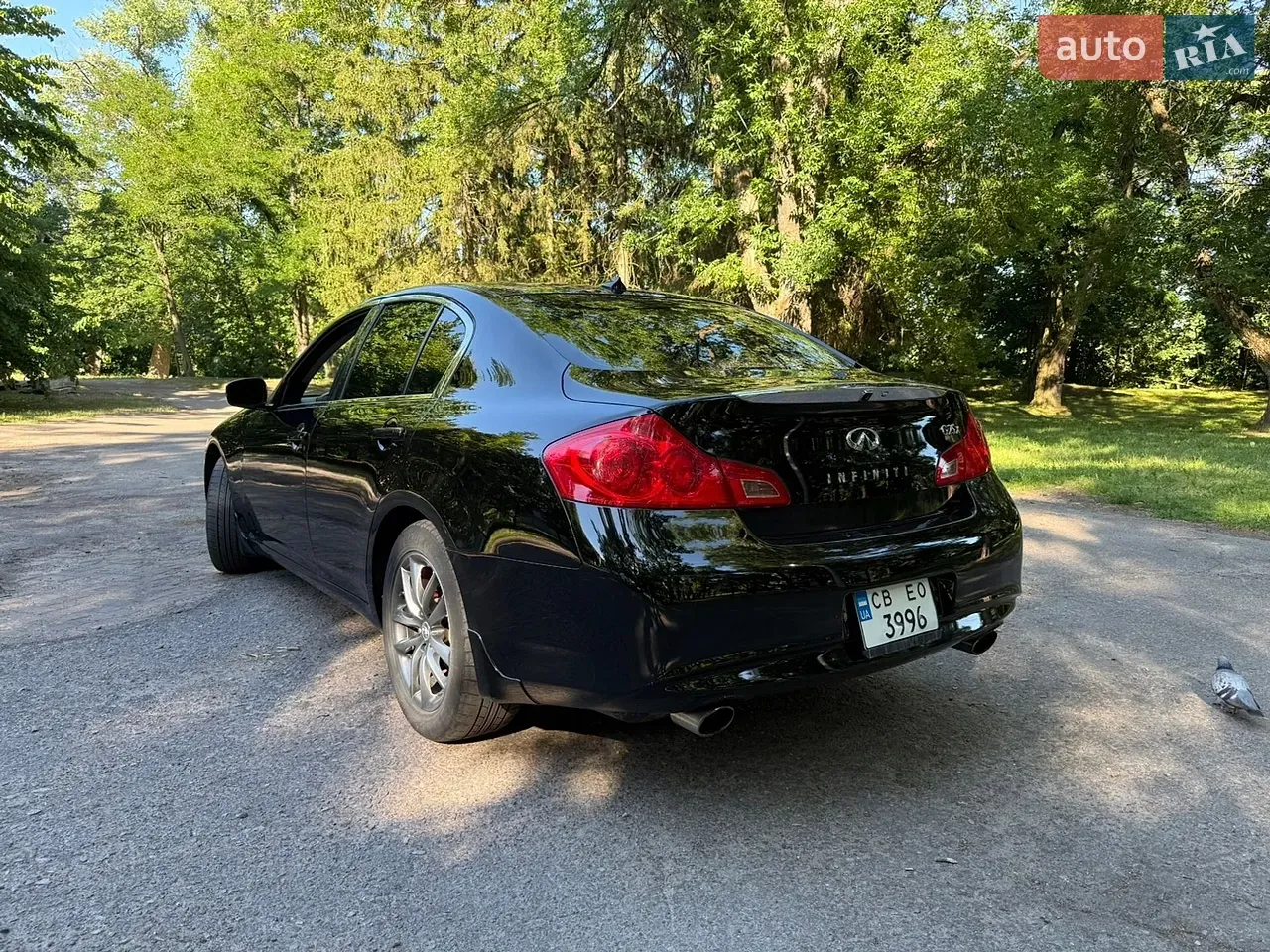 Infiniti G25 2011 photo 4