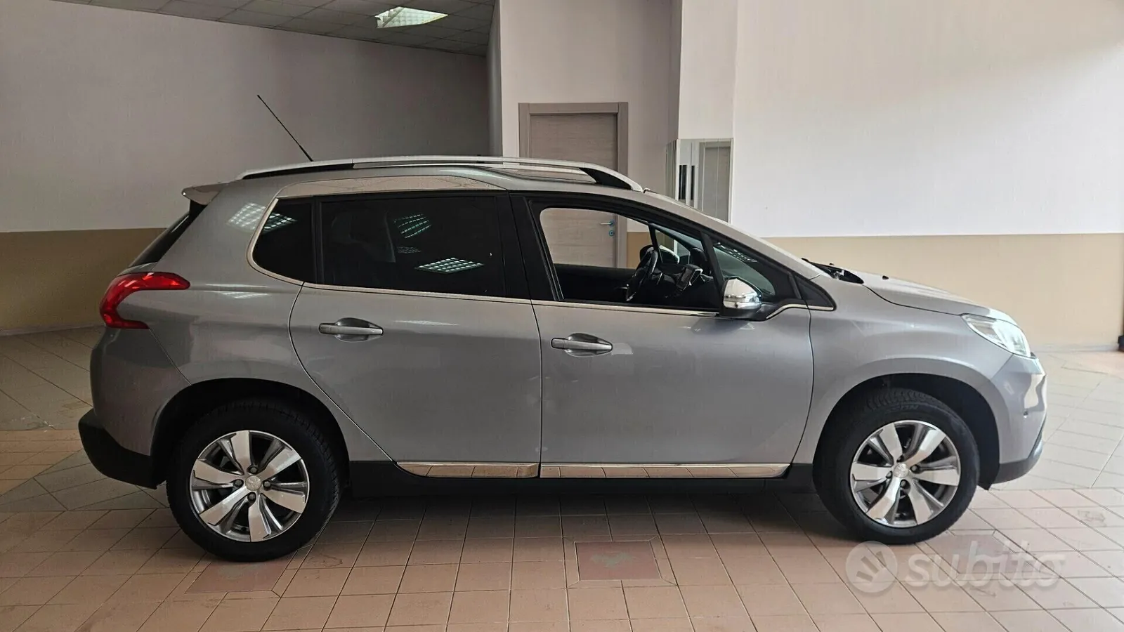 Peugeot 2008 2015 photo 5