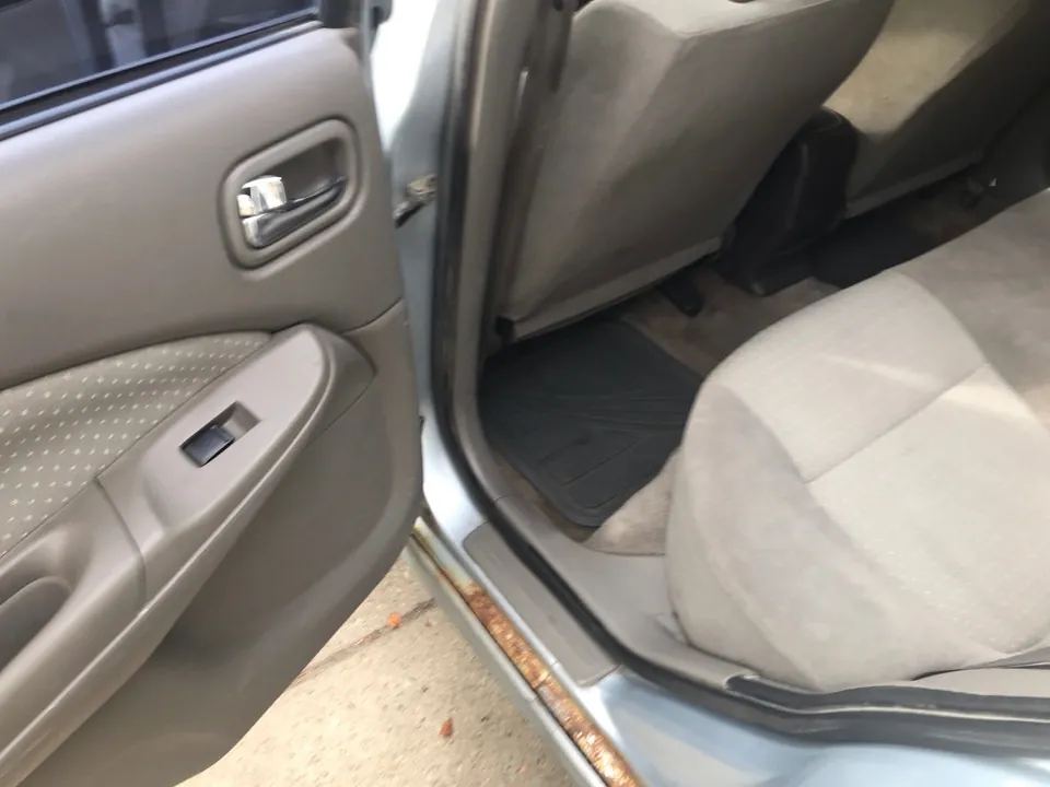 Nissan Sentra 2002 photo 5