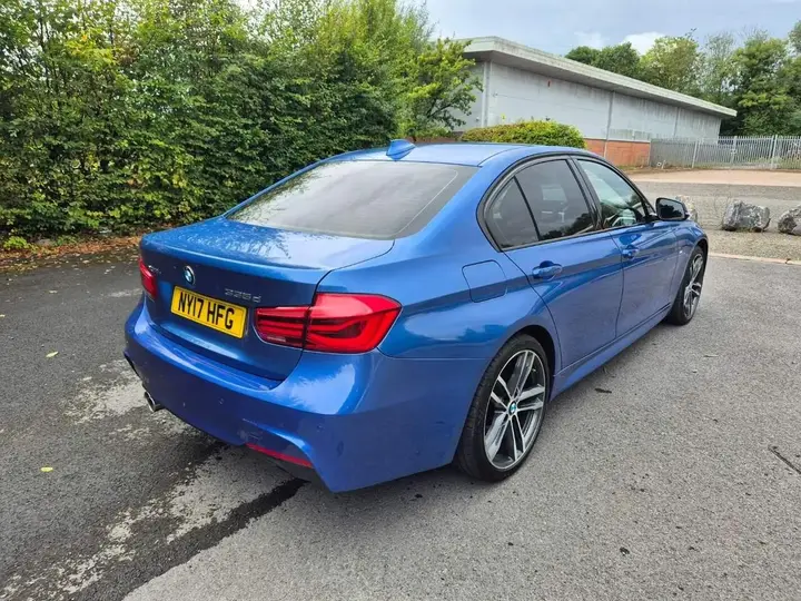 BMW 3 Series 2017 photo 5