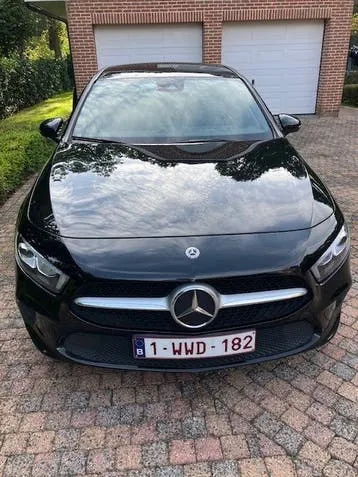 Mercedes-Benz A180