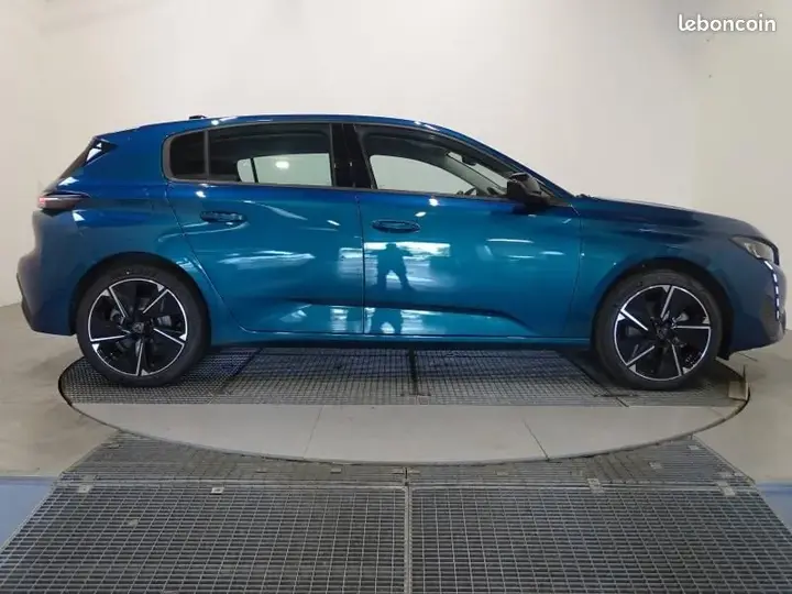 Peugeot 308 2025 photo 4