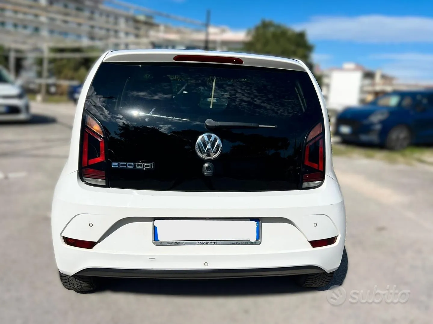 Volkswagen Up 2017 photo 4