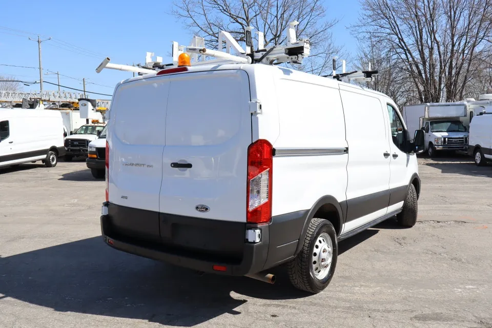 Ford Transit 2021 photo 3