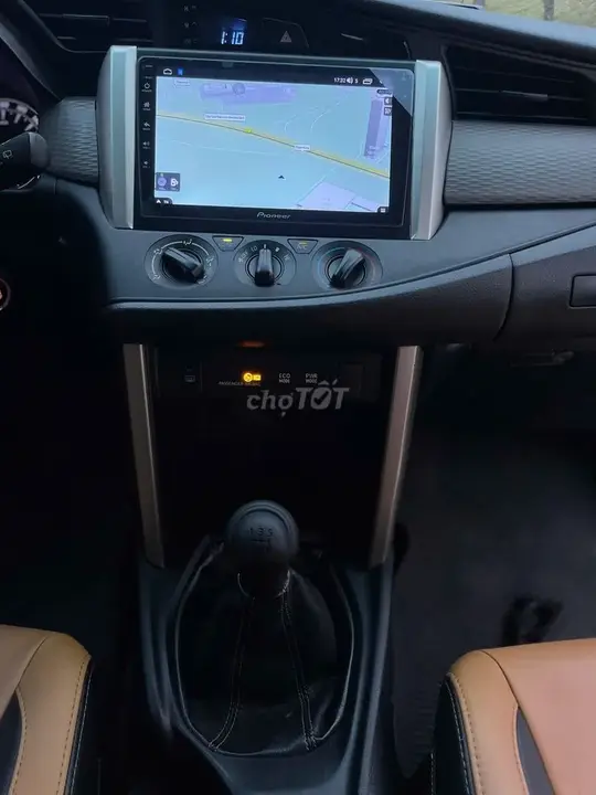 Toyota Innova 2016 photo 2