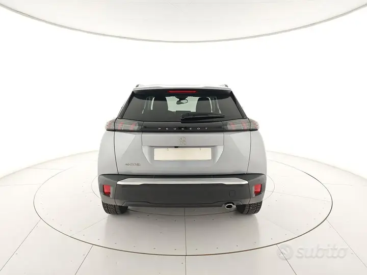 Peugeot 2008 2023 photo 4