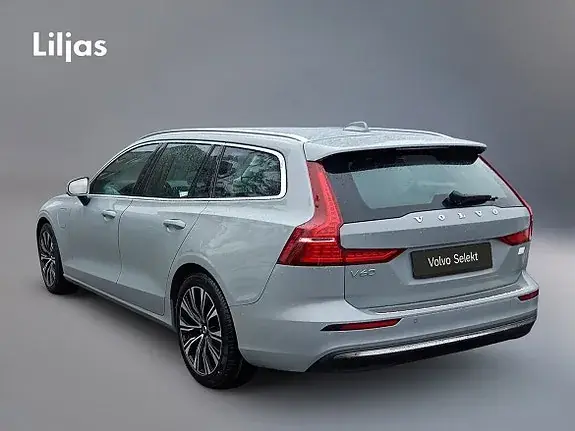 Volvo V60 2024 photo 3
