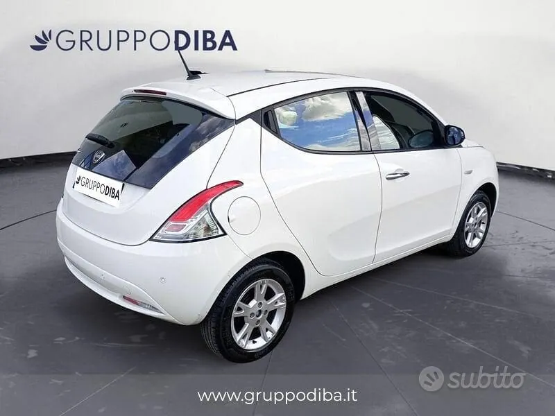 Lancia Ypsilon 2020 photo 3