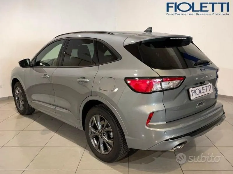 Ford Kuga 2021 photo 2