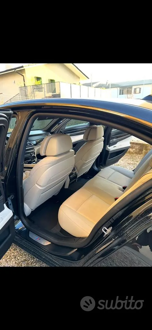 BMW 7 Series 2015 photo 3