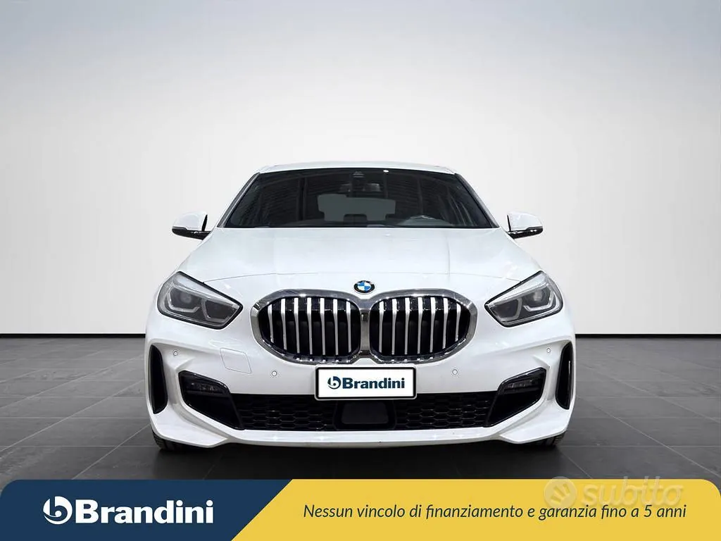 BMW 1 Series 2019 photo 3