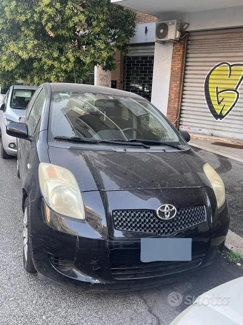 Toyota Yaris 2007 photo 2