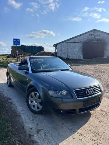 Audi A4 2005 photo 2