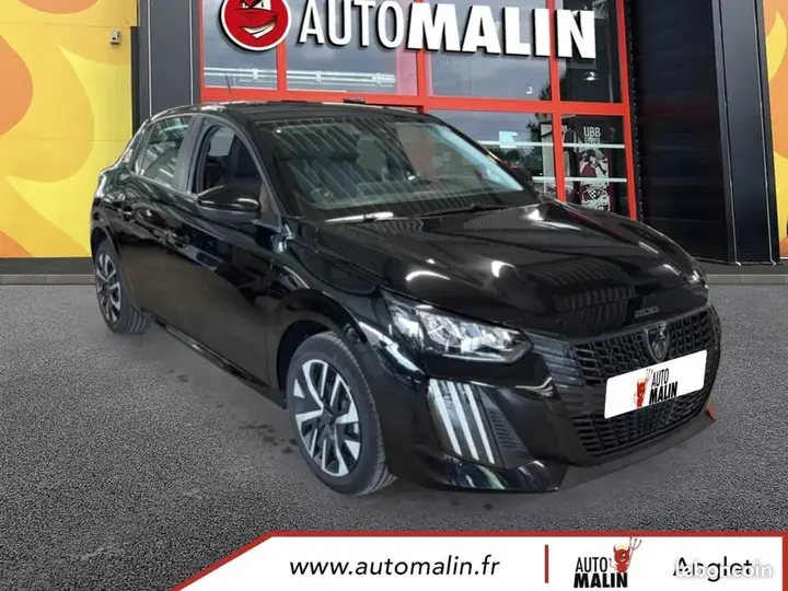 Peugeot 208 2025 photo 3