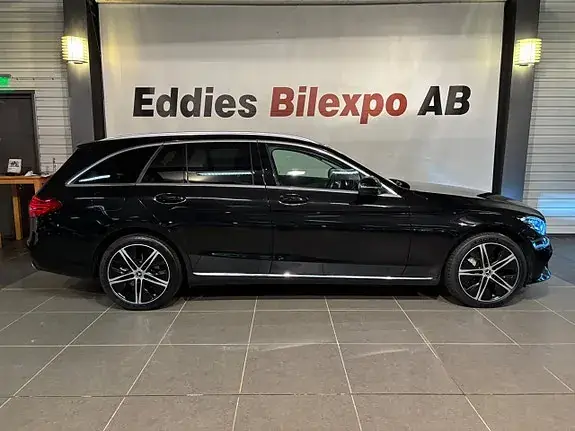 Mercedes-Benz C 300 2021 photo 3
