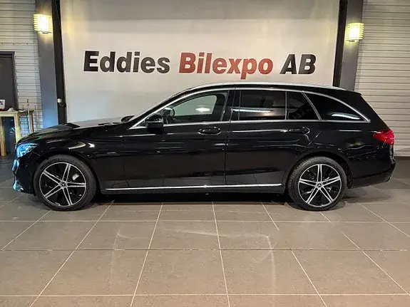 Mercedes-Benz C 300 2021 photo 2