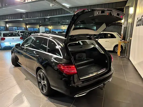 Mercedes-Benz C 300 2021 photo 5