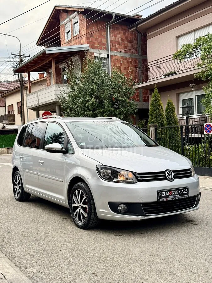 Volkswagen Touran 2014 photo 4