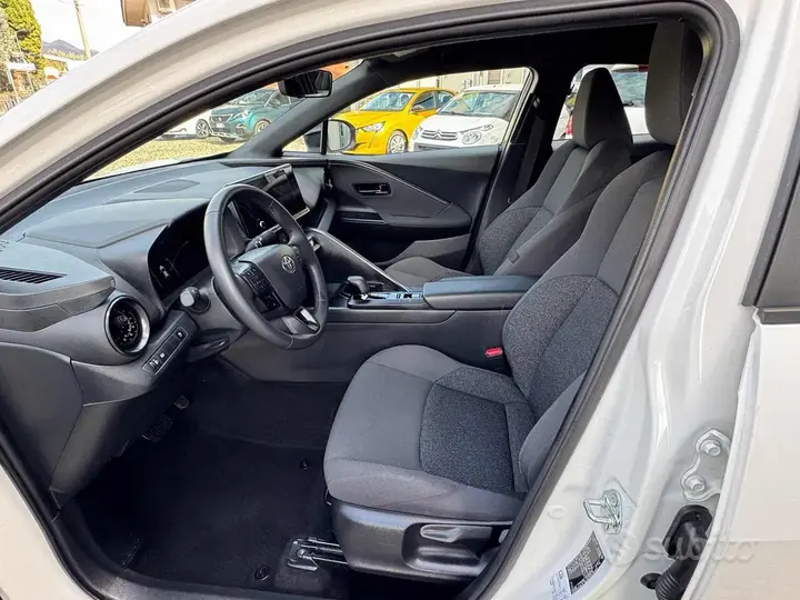 Toyota C-Hr 2024 photo 5