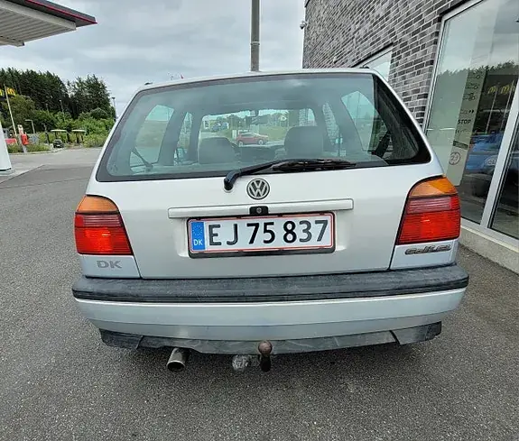 Volkswagen Golf Iii 1992 photo 2