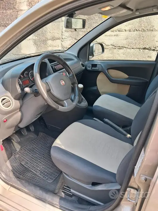 Fiat Panda 2011 photo 5
