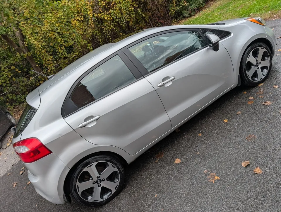 Kia Rio 2013 photo 3