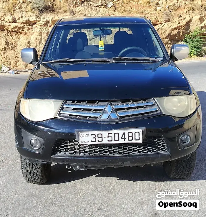 Mitsubishi L200 2015 photo 3