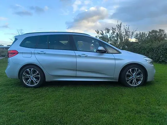 BMW 218D 2017 photo 2