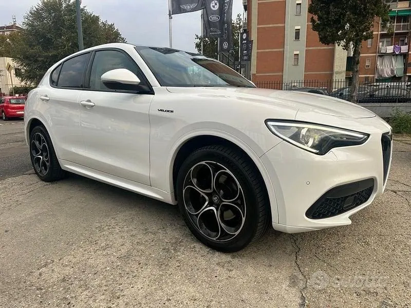 Alfa Romeo Stelvio 2021 photo 3
