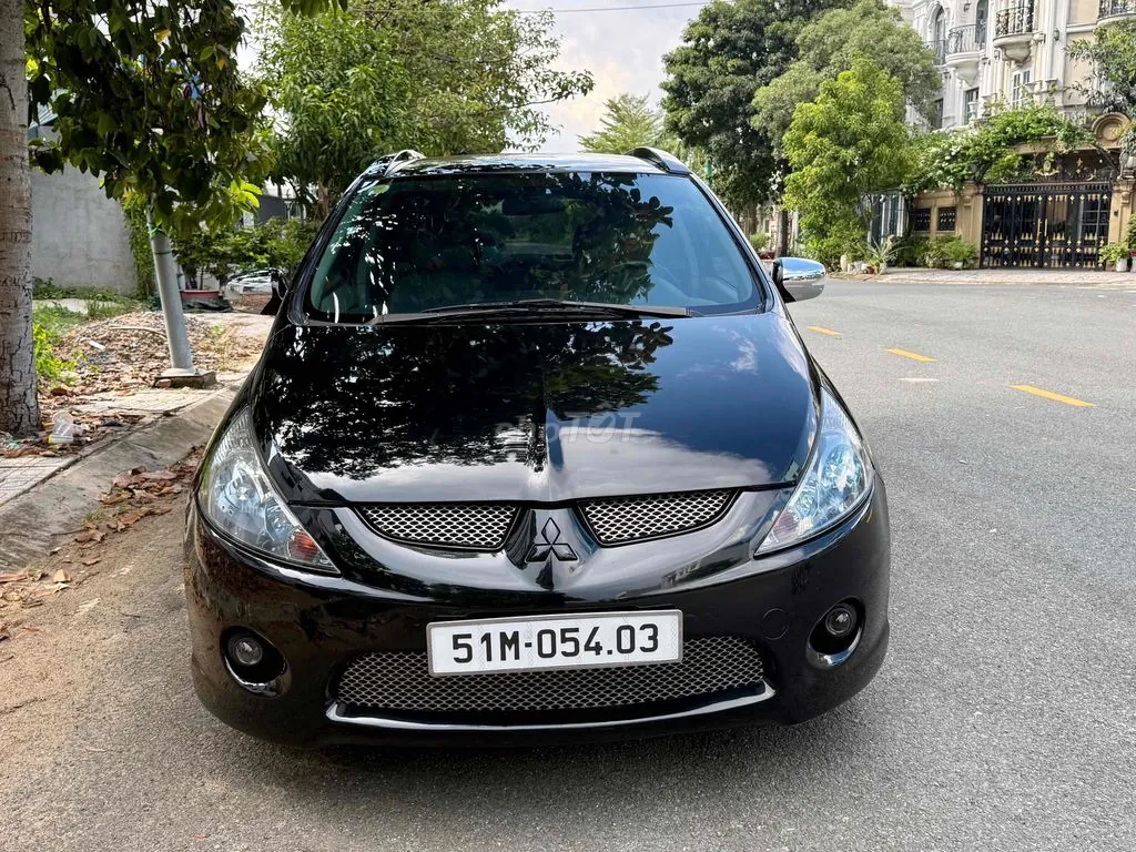 Mitsubishi Grandis
