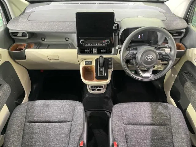 Toyota Sienna Hybrid Z 2024 photo 2