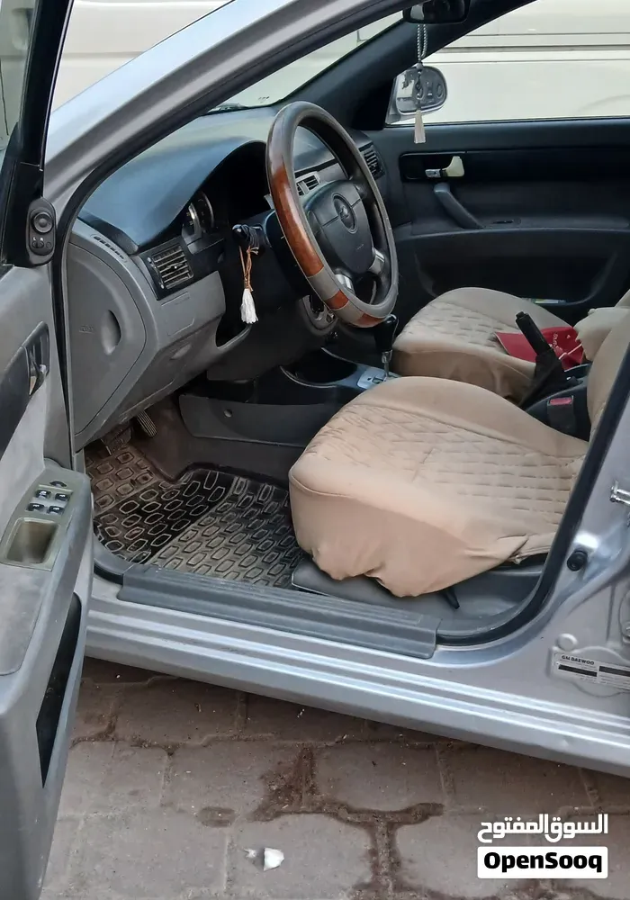 Chevrolet Optra 2009 photo 4