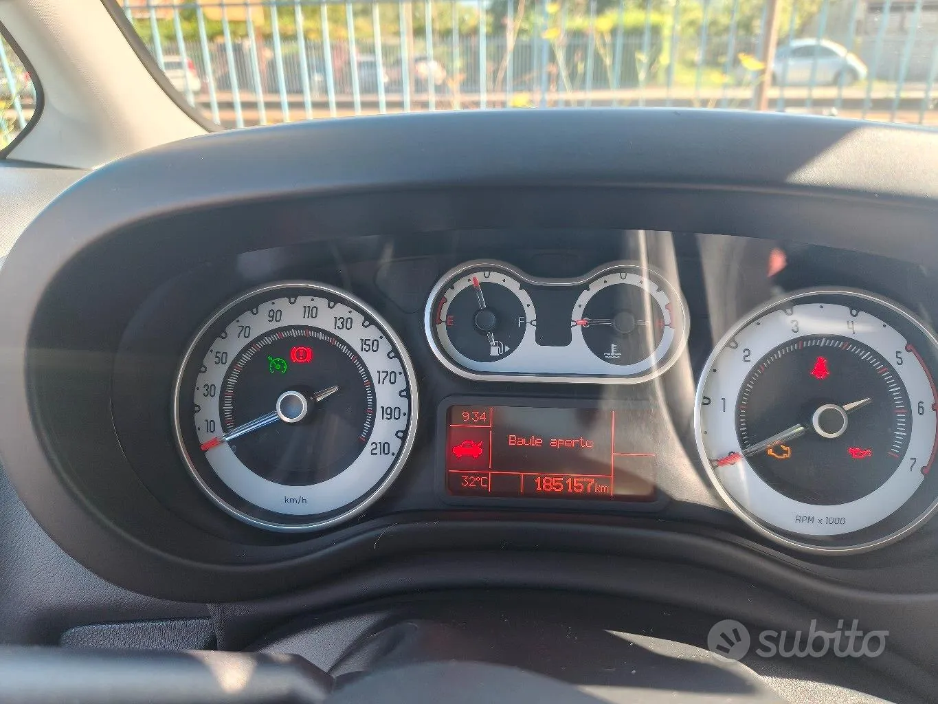 Fiat 500L 2014 photo 3