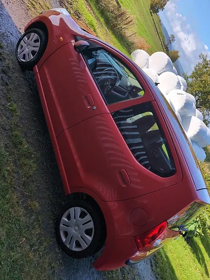 Nissan Pixo 2009 photo 4