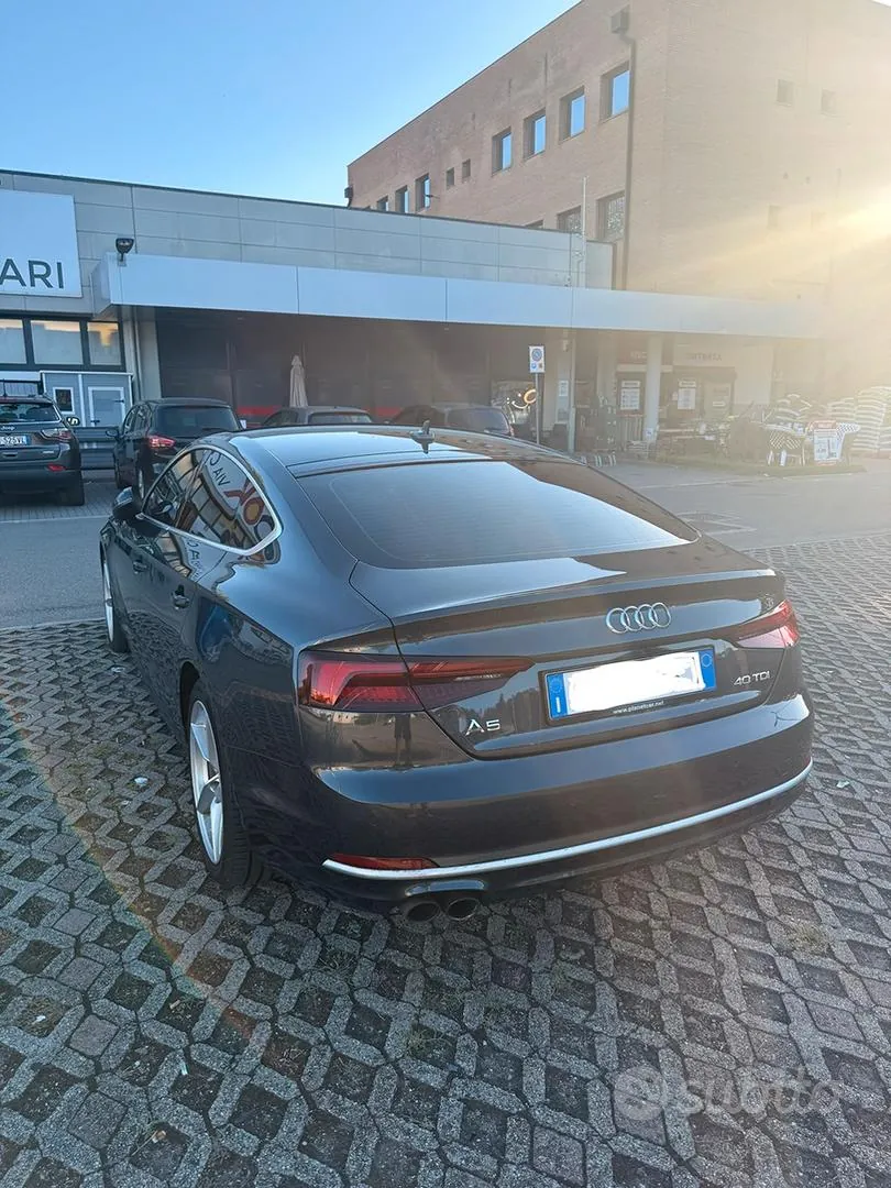 Audi A5 2019 photo 2